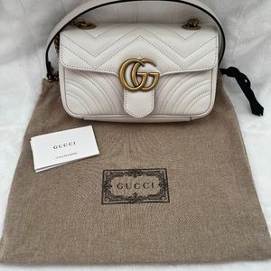 GG MARMONT SMALL SHOULDER BAG (White)